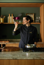 Laden Sie das Bild in den Galerie-Viewer, Vikis Chef´s Table