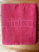 Laden Sie das Bild in den Galerie-Viewer, Sauna-/ Badetuch Sonnhalde "Edition Spielweg Fuchs"